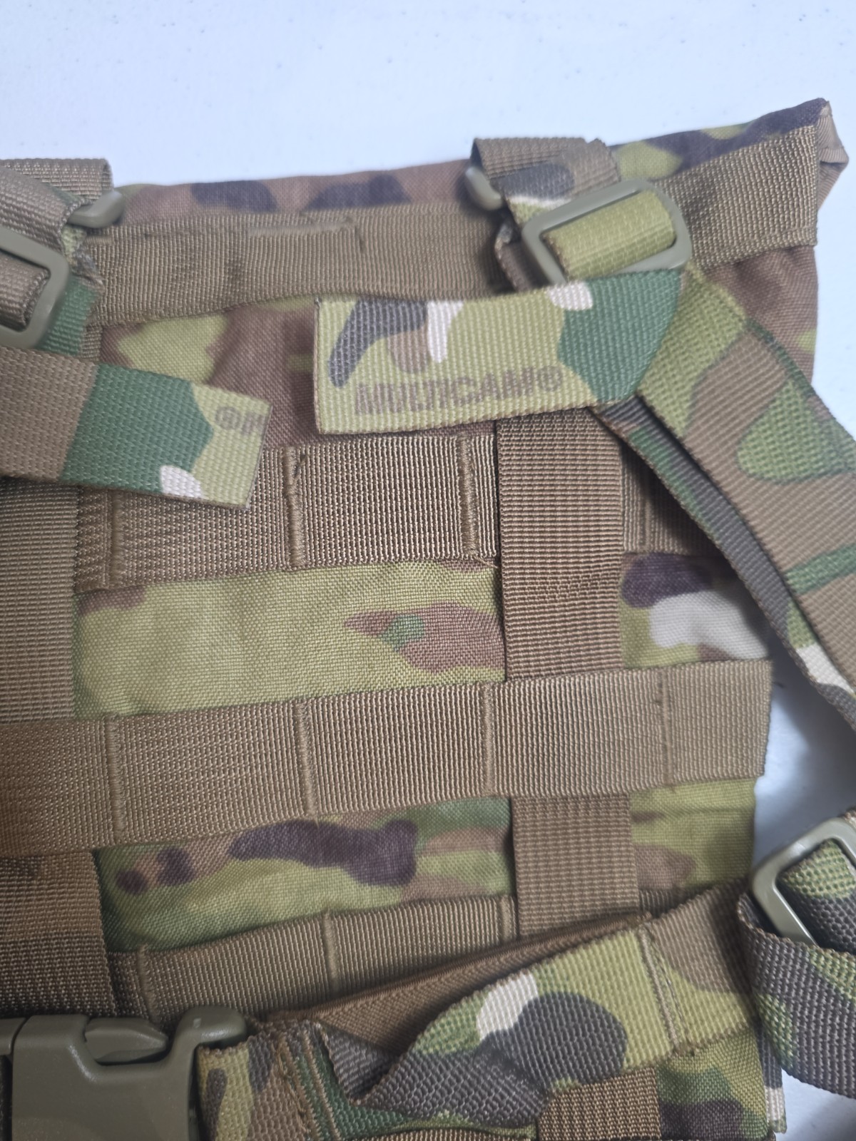 MULTICAM Hydration Carrier Pack Pouch