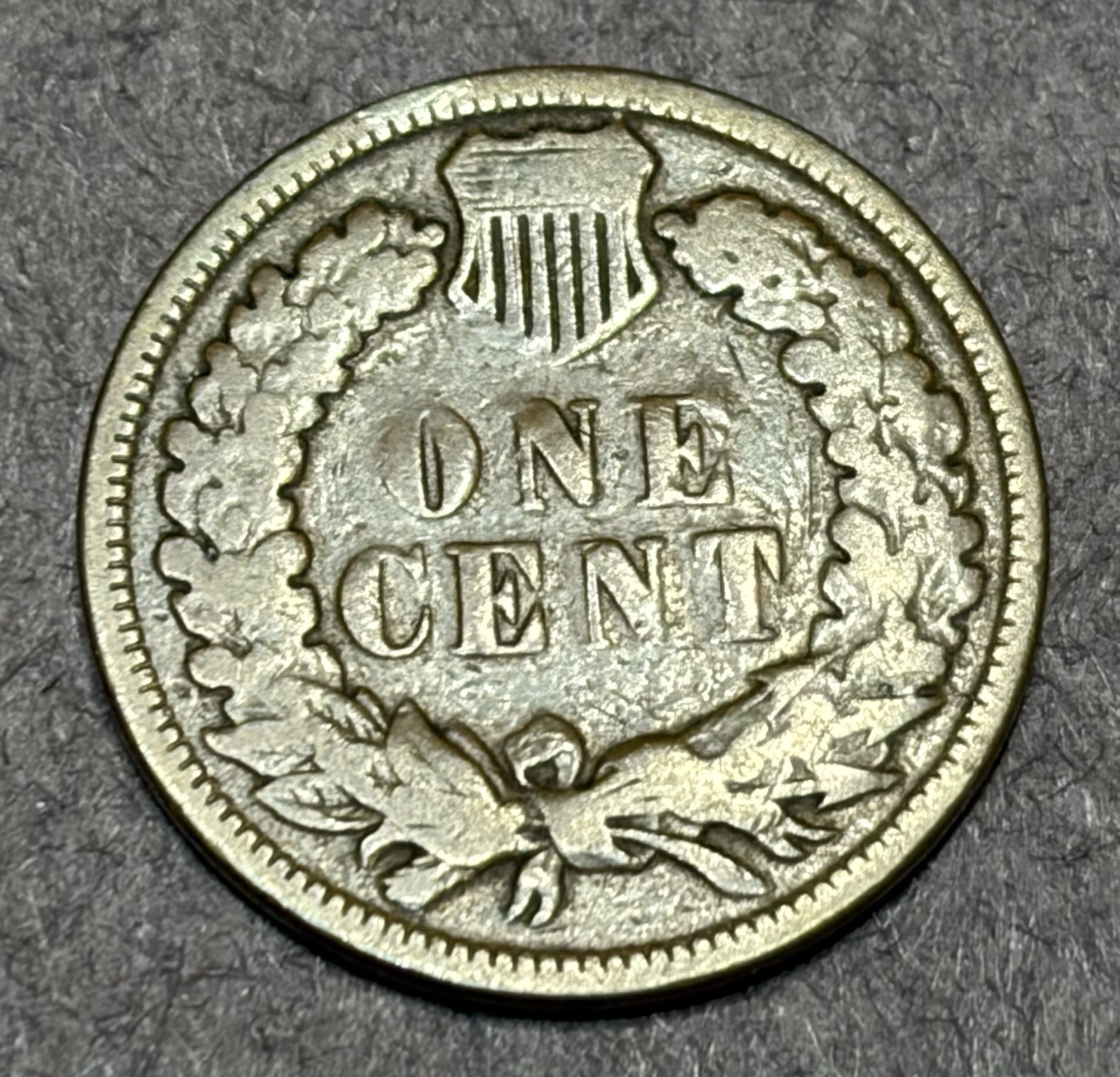 1886 Type 2 Indian Head Cent Penny - Nice Coin!