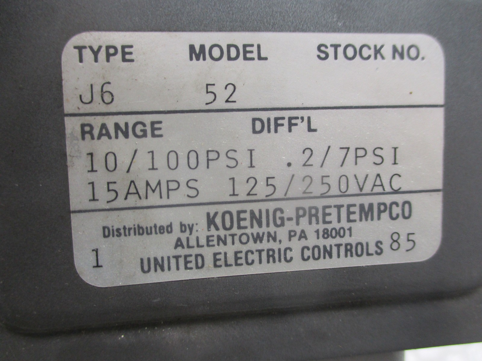 UNITED ELECTRIC MODEL 52 PRESSURE SWITCH NSNP