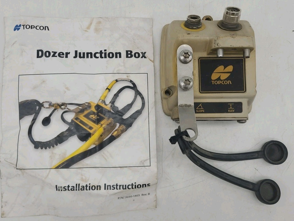 Topcon Dozer Bonnet Junction Box Housing For Machine Control System