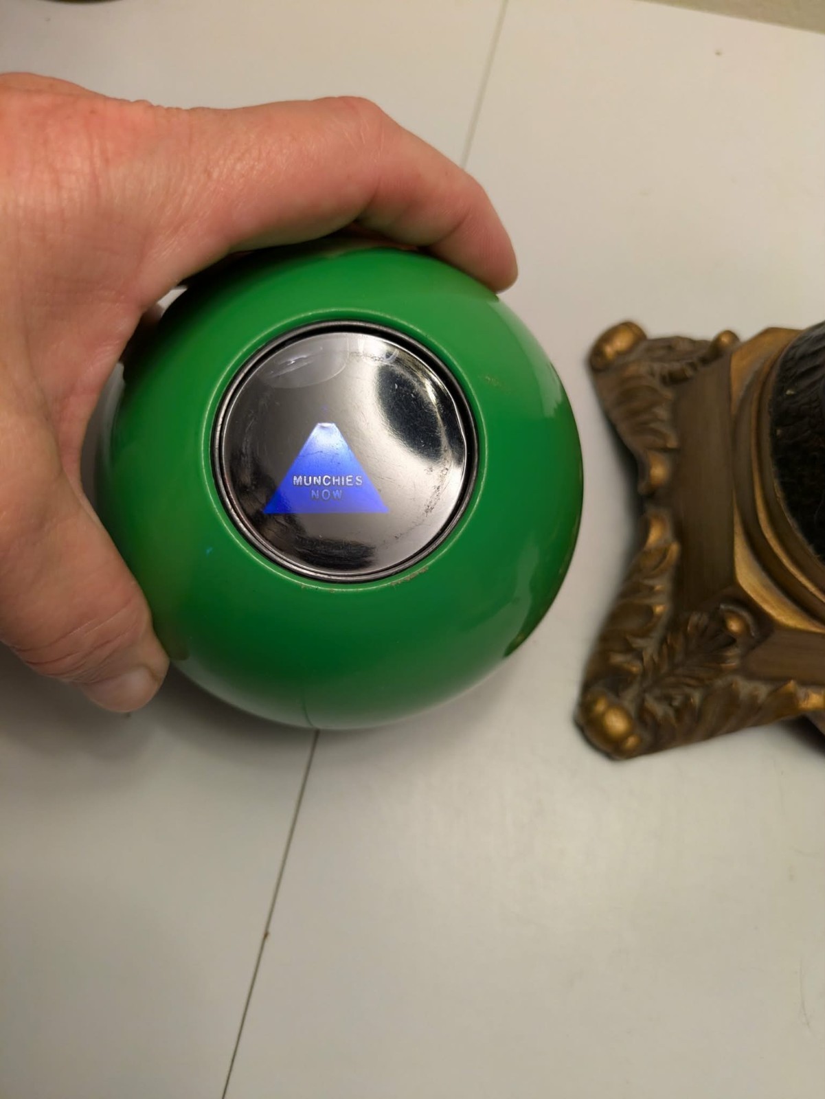 Green & White 420 Novelty Billiard Ball, Model 420, Magic 8 Ball
