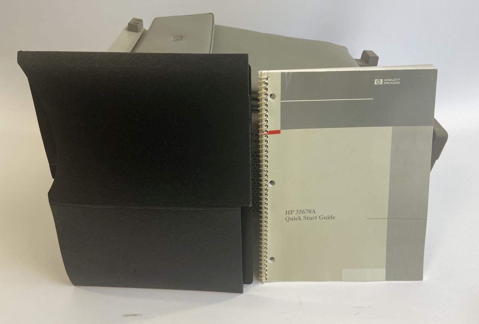 HP 35670A FFT Dynamic Signal Analyzer OPT: 1D2 1D3 1D4 AY6 Delaminated Display