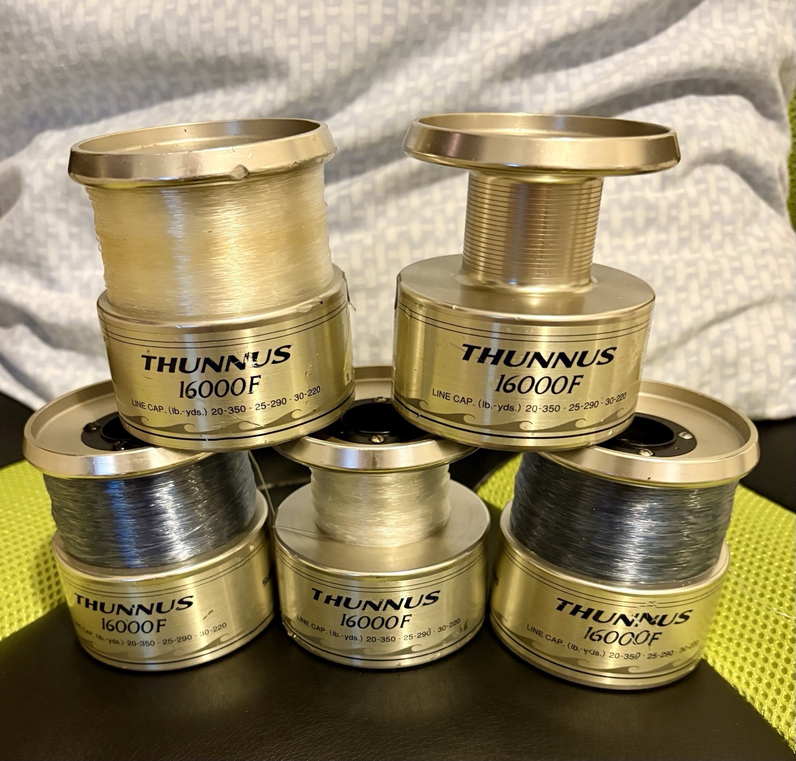 SHIMANO THUNNUS 16000F LARGE SPOOL IN VERY GOOD CONDITION.