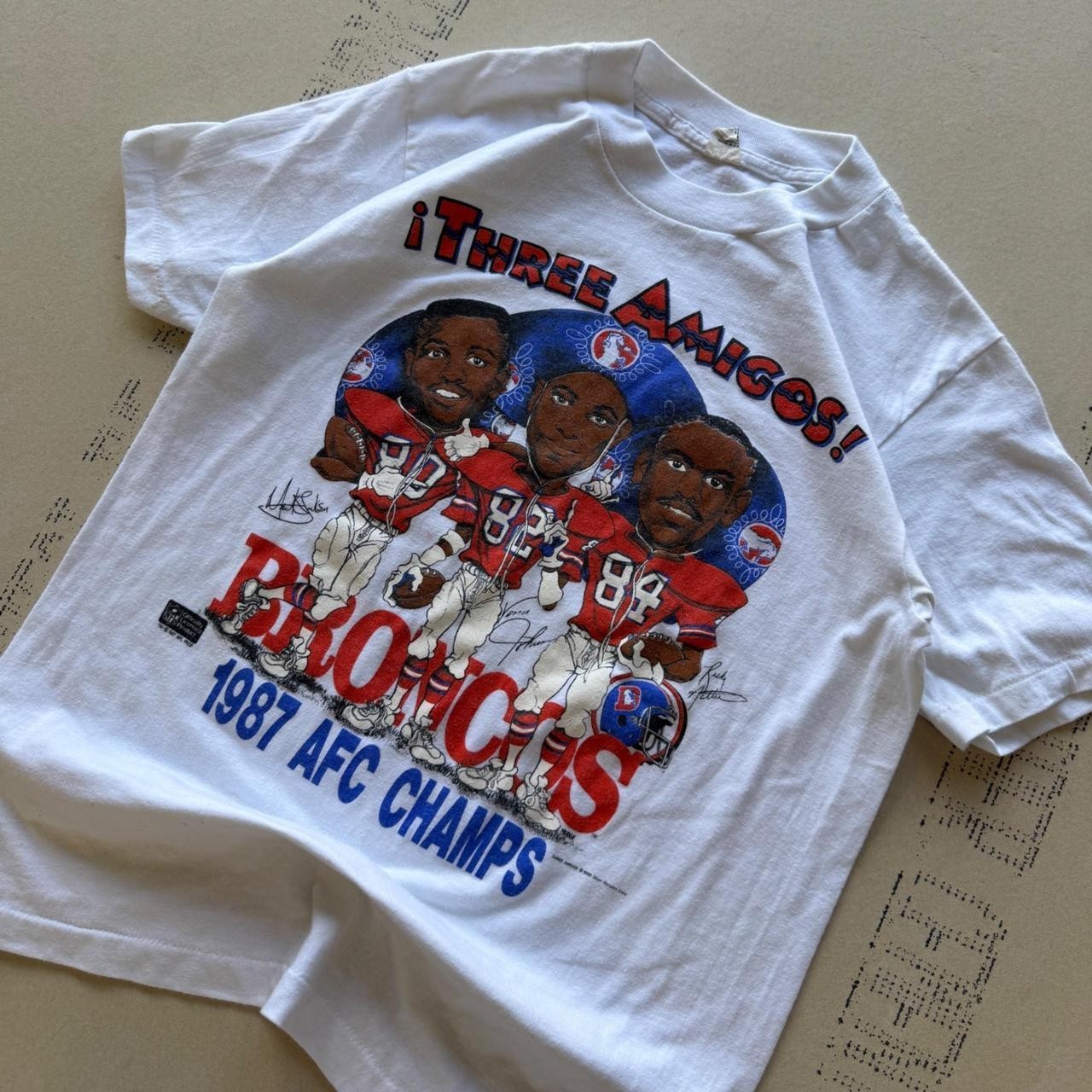 Vintage 80s Denver Broncos Three Amigos T-shirt reprint VK14334