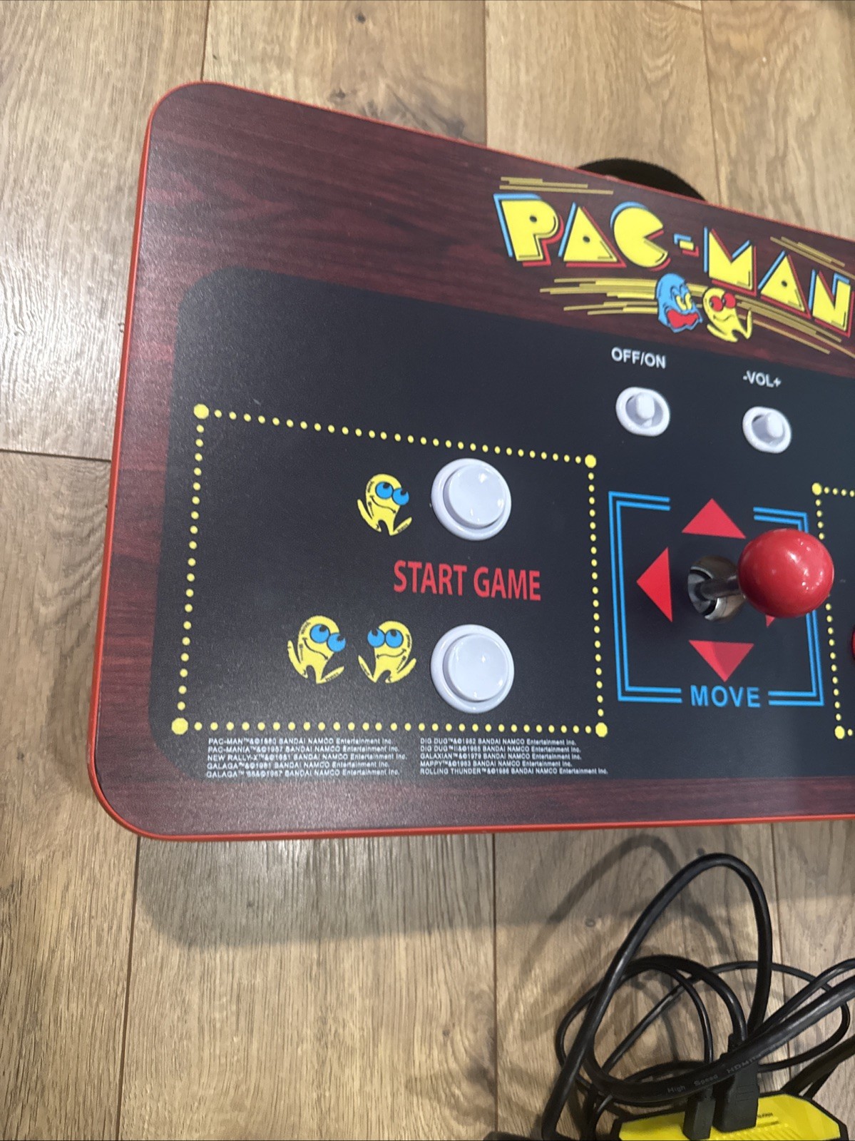 Arcade1UP Pac-Man Couchcade Wireless Arcade Console PAC-E-20640 With GAMES - NM!