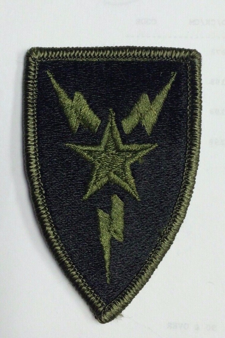 Military Patch US ARMY 3RD SIGNAL BRIGADE SUBDUED #15