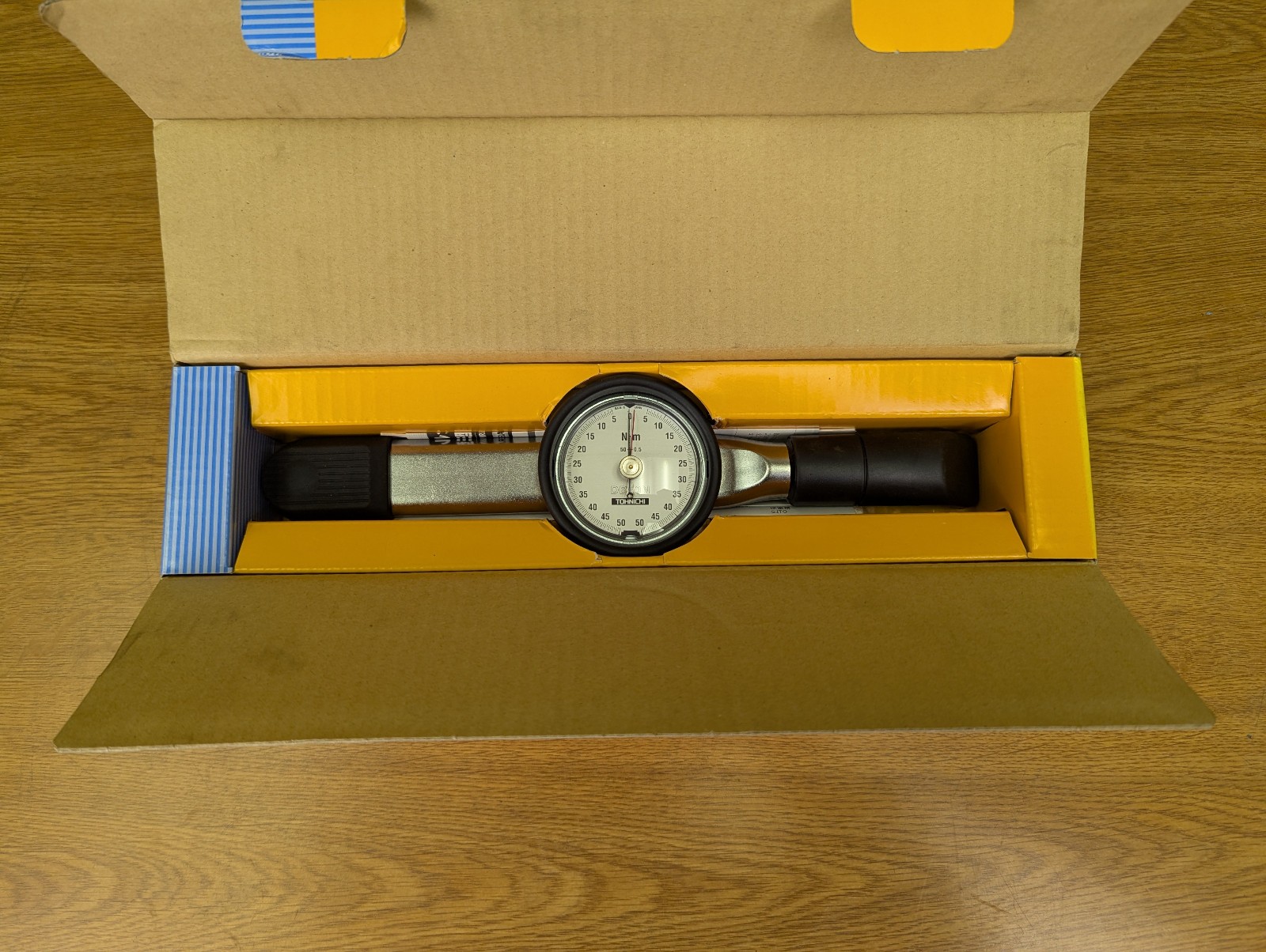 Tohnichi Dial Torque Wrench DB50N-S 5~50Nm 3/8" drive 12.7mm