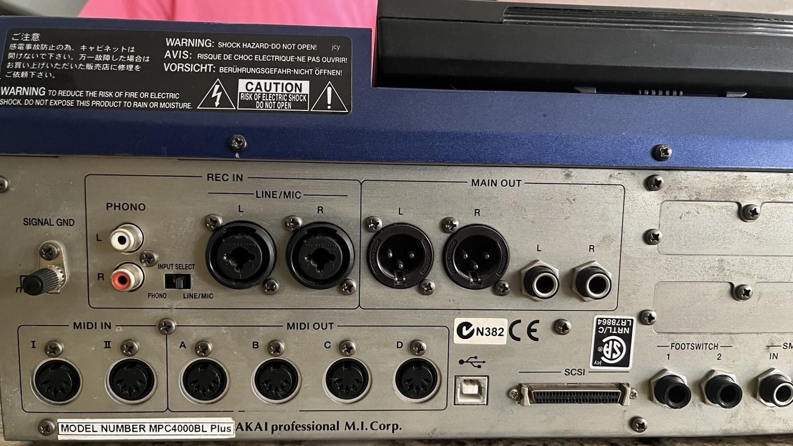 Akai MPC4000