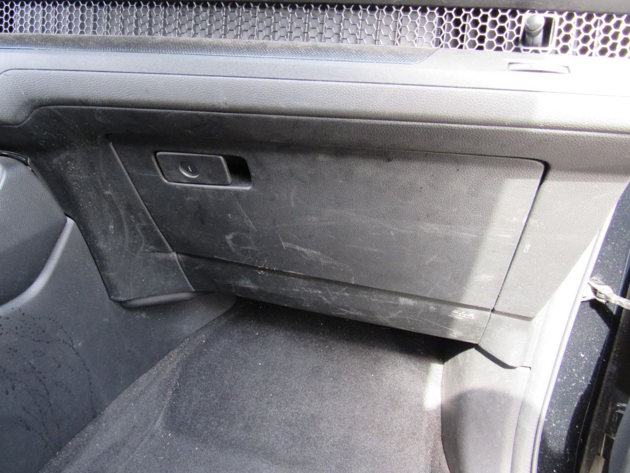 CR-V      2024 Glove Box 1036439