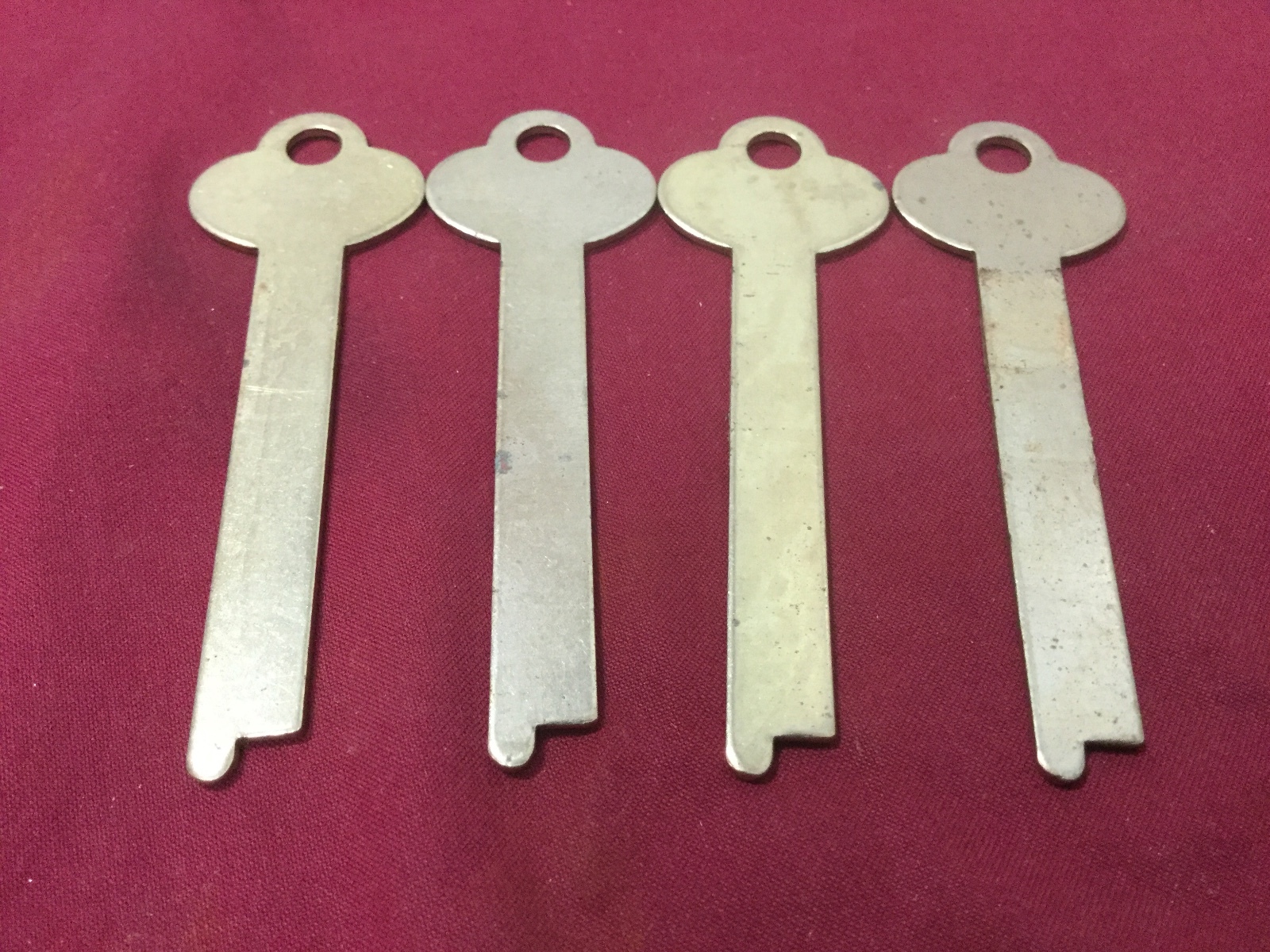 Ilco Aftermarket 1221AL Flat Steel Key Blanks, Set of 4 - Locksmith