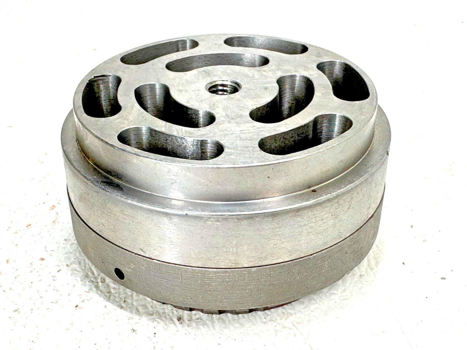Compressor Suction Valve 4-1/4" PN: 231734J1S6