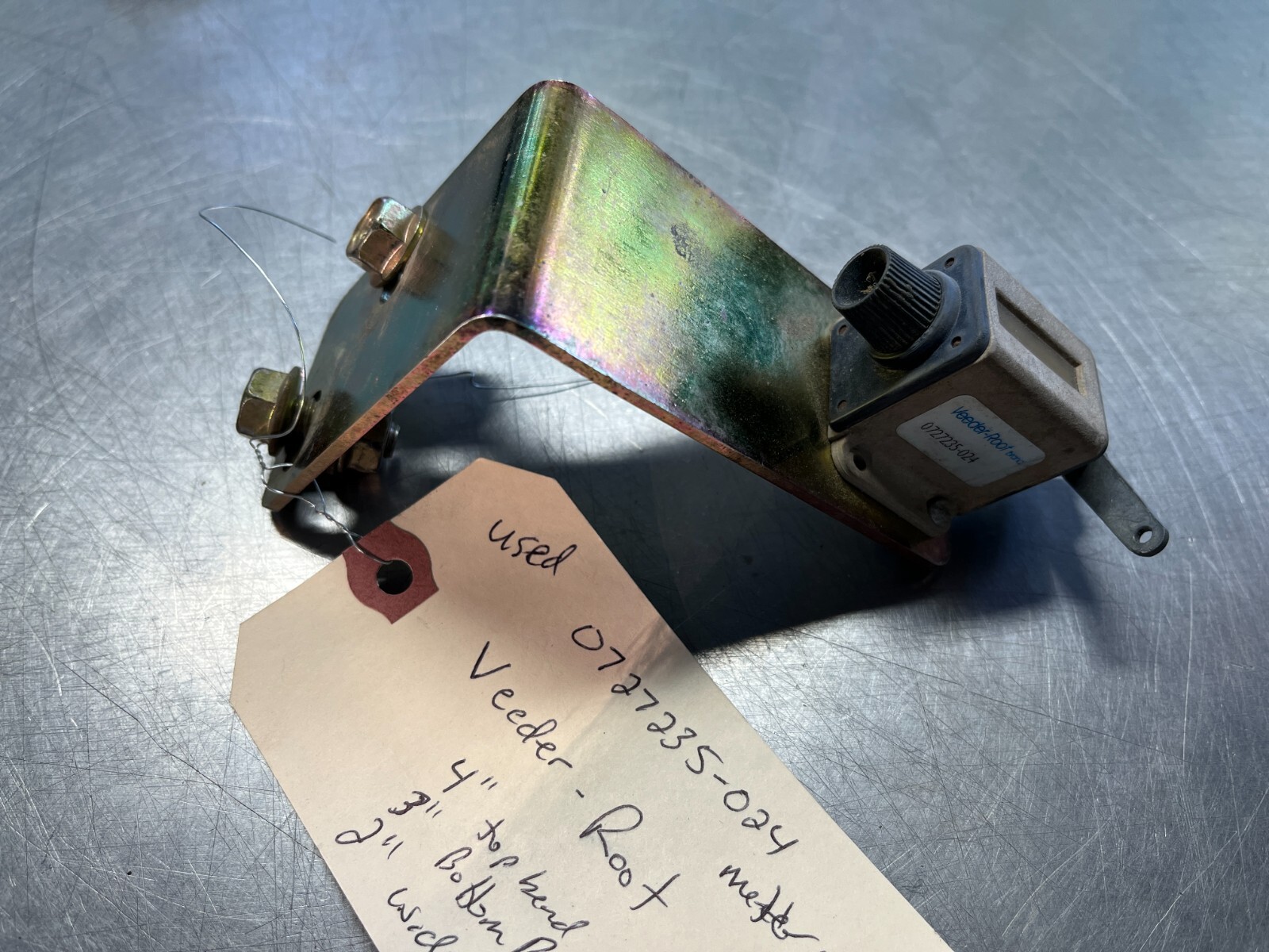 0727235-024  Veeder-Root Mechanical 5 -Digit Counter & BRACKET  727235 024