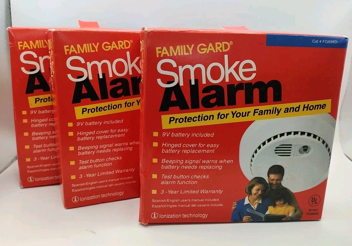 Smoke Detector/ Alarm # FG888D Vintage 1999 Family Gard NOS Lot Of 3