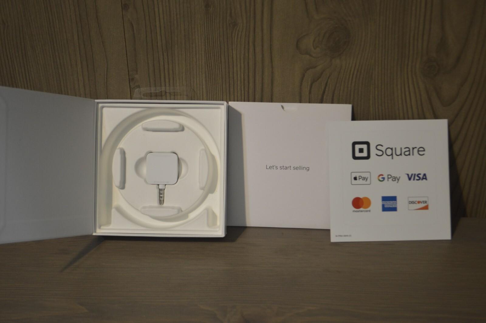 Mobile Debit Credit 3.5 Jack Card Reader Square Swipe Payment Apple Android