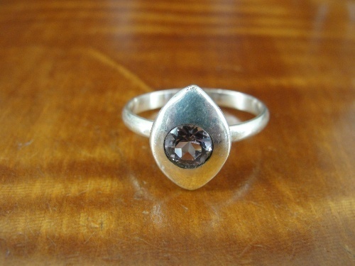 Purple Stone with Lemon Shape Sterling Silver 925 Ring Size 5 1/2
