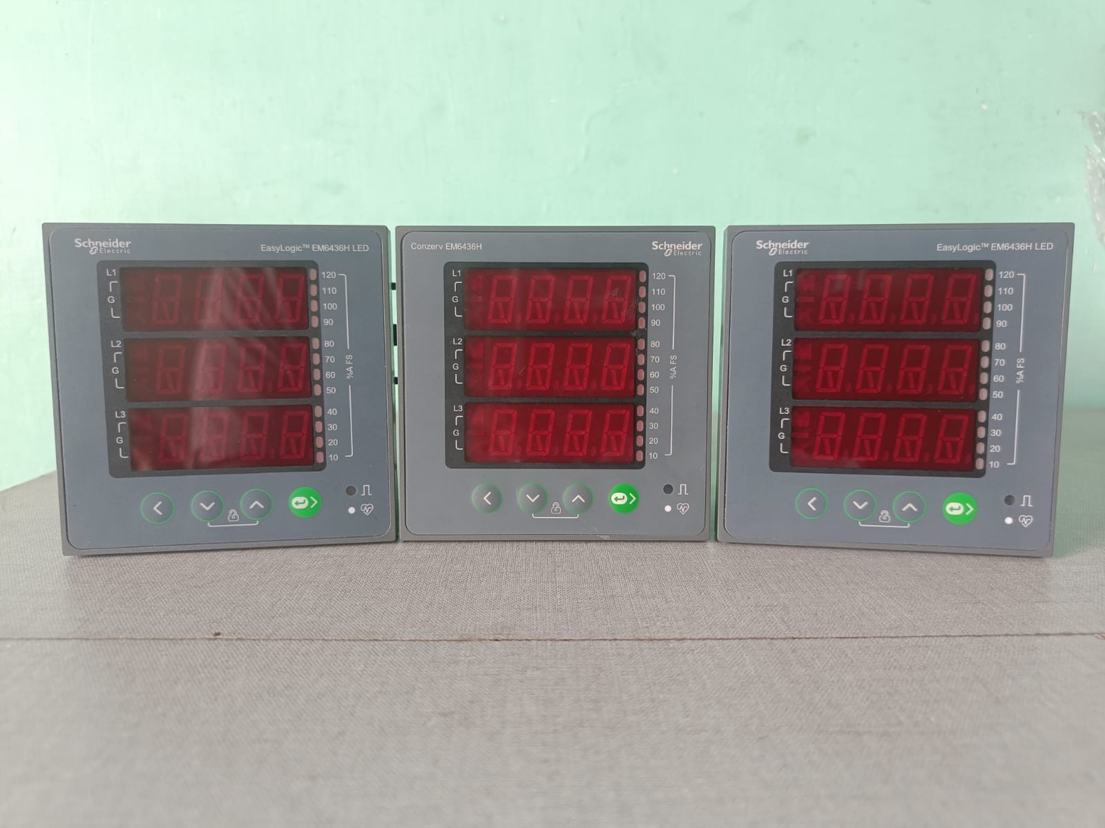SCHENIDER ELECTRIC EasyLogic EM6436H LED Power Meter