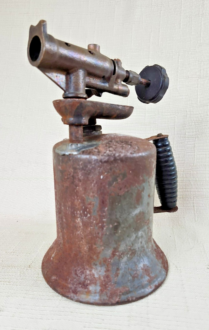 Vtg Dulap 249-5549 Metal Blow Torch, Black Wood Handle Missing Top Part UNTESTED