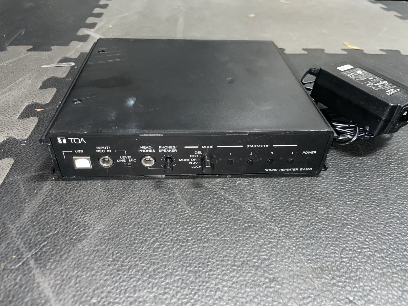 Toa Ev-20R Sound Repeater Digital Voice Message Player And PS