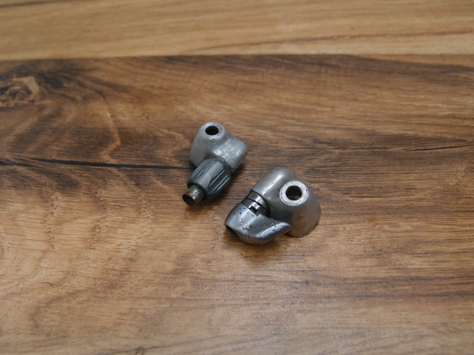vintage brake cable holder Shimano 600 Ultegra VIA Japan for road bike racing