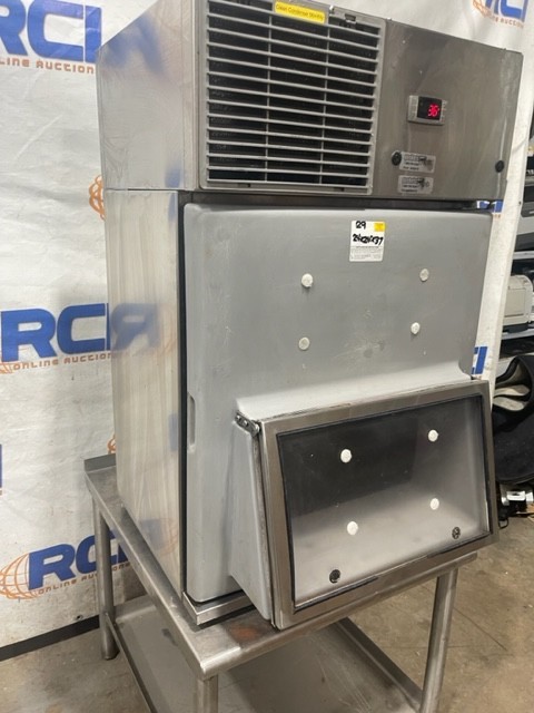 Glastender LC Refrigerated Lettuce Crisper