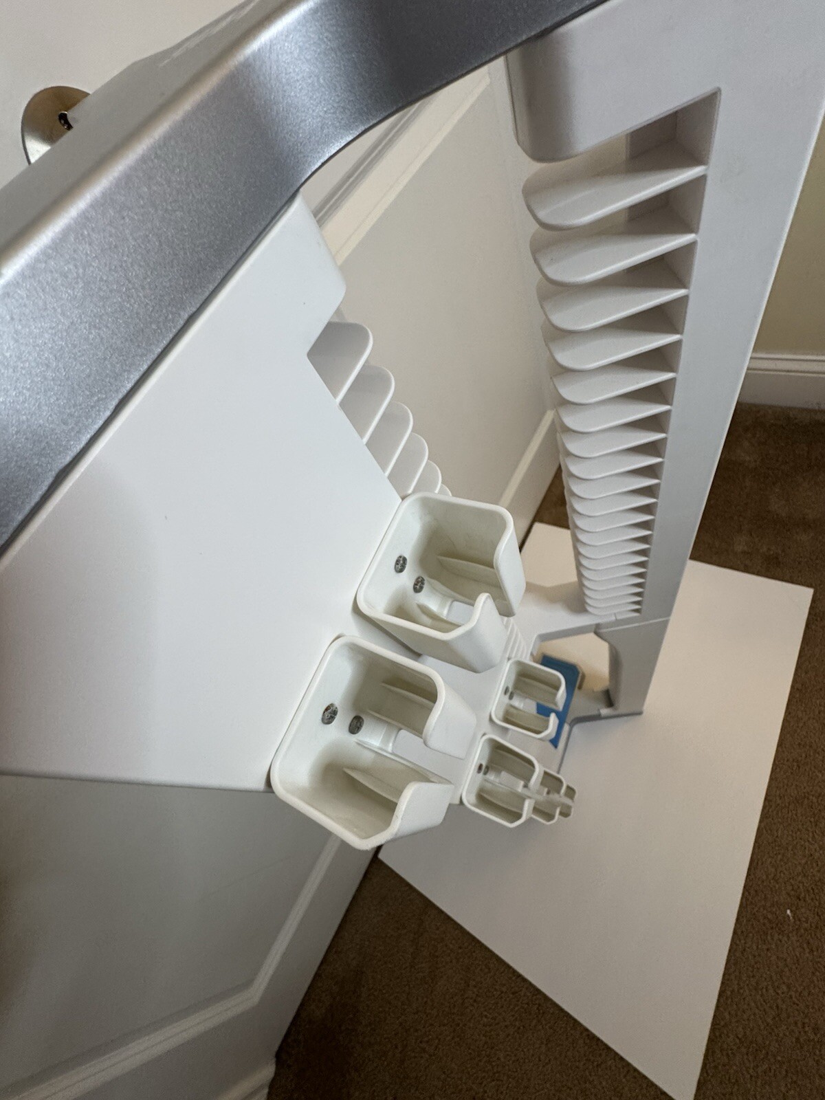 Nintendo Wii Storage Tower Stand 36" Game & Controller Rack EUC