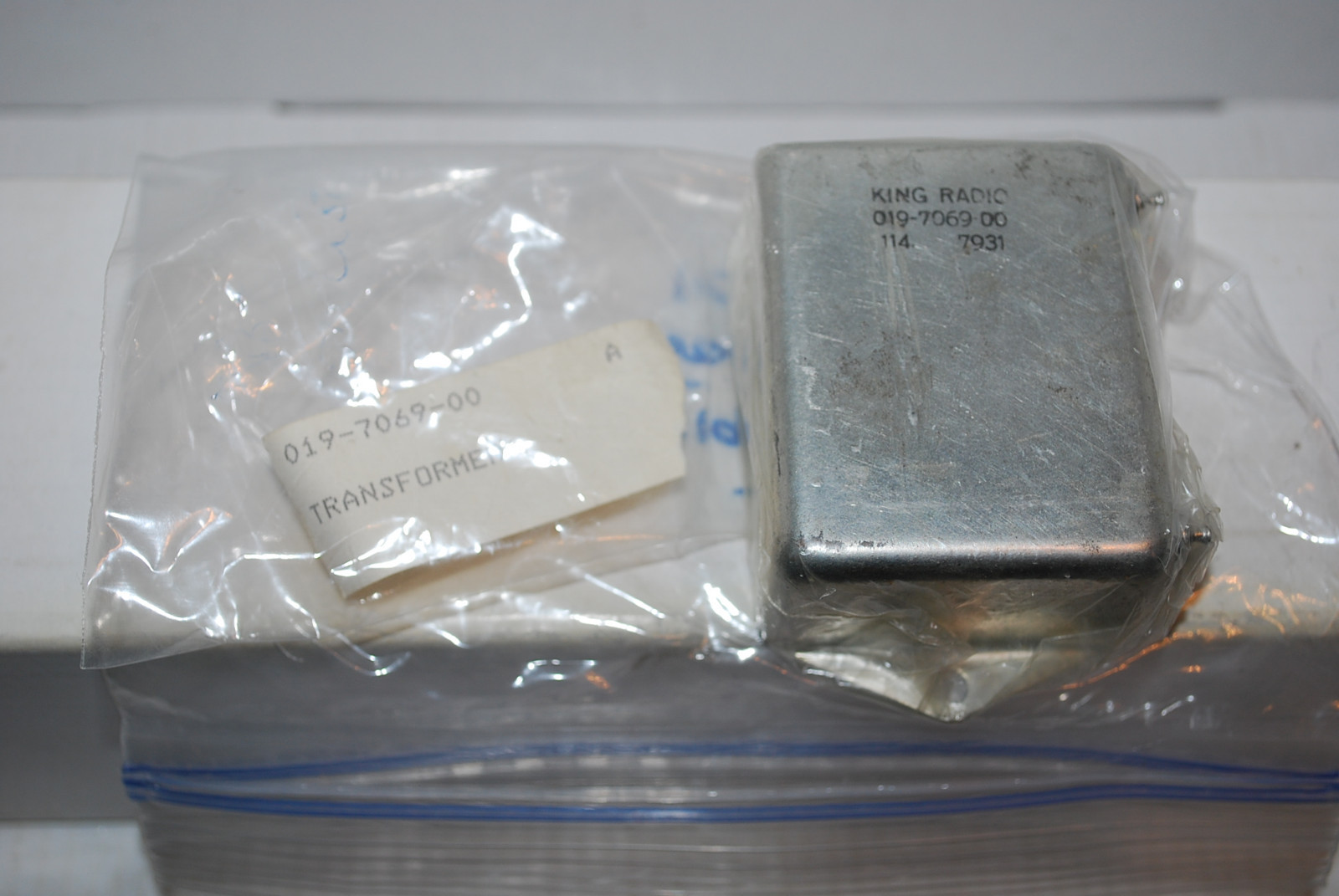 # 019-7069-00 Transformer- Bendix King Radio- NOS