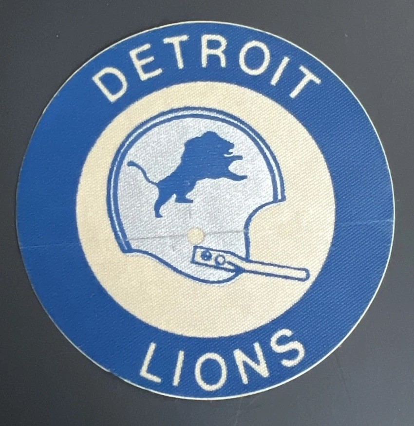 Vintage NFL  Detroit Lions Avery Cloth Sticker NFL Football Helmet Logo 1960’s