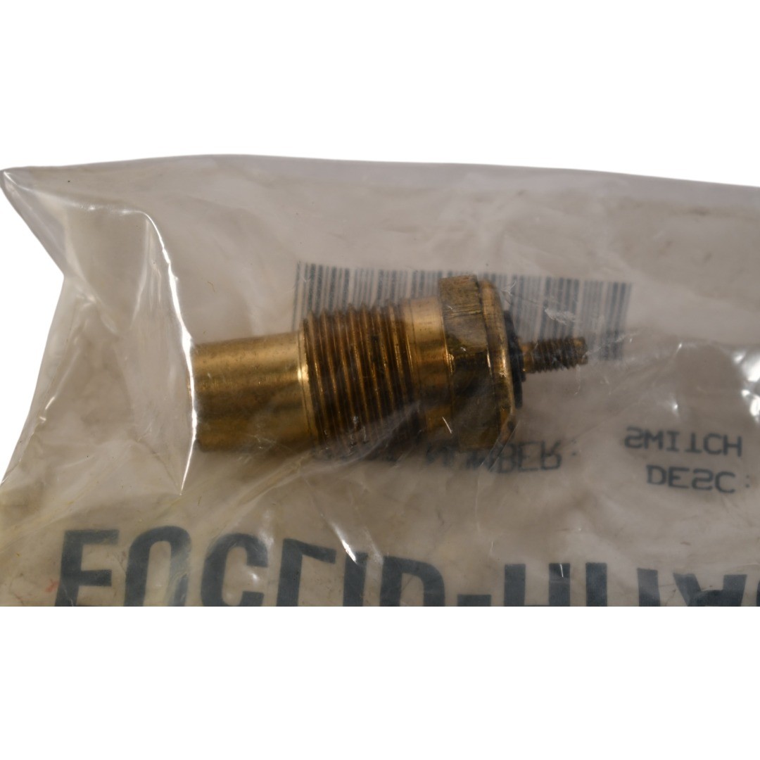 NEW Hitachi Euclid E4067043 Switch