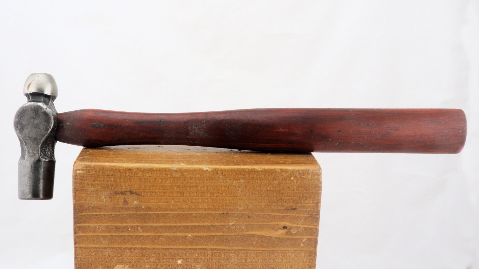UNIQUE VINTAGE 16 Oz BALL PEEN HAMMER