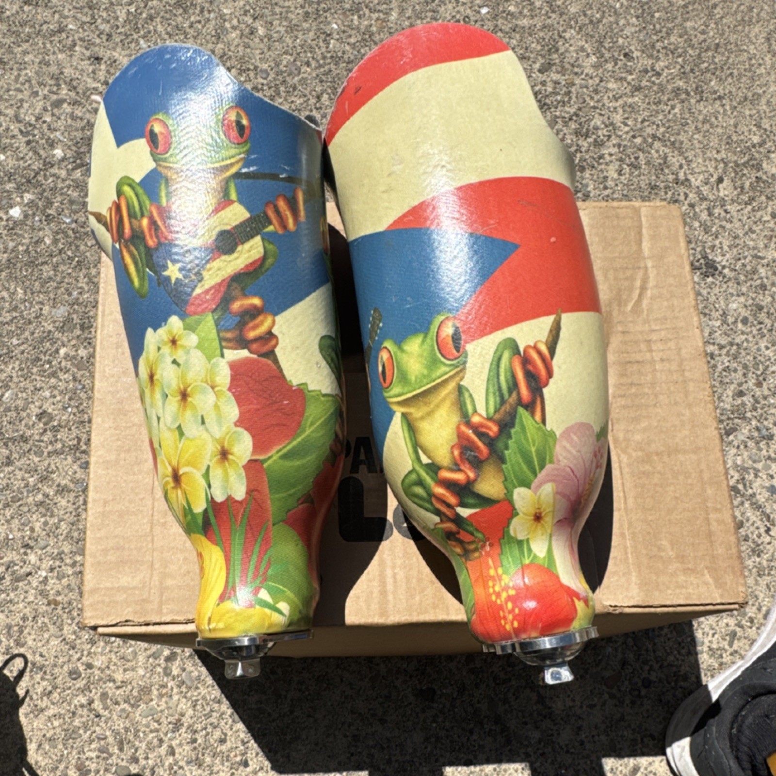 Prosthetic shell