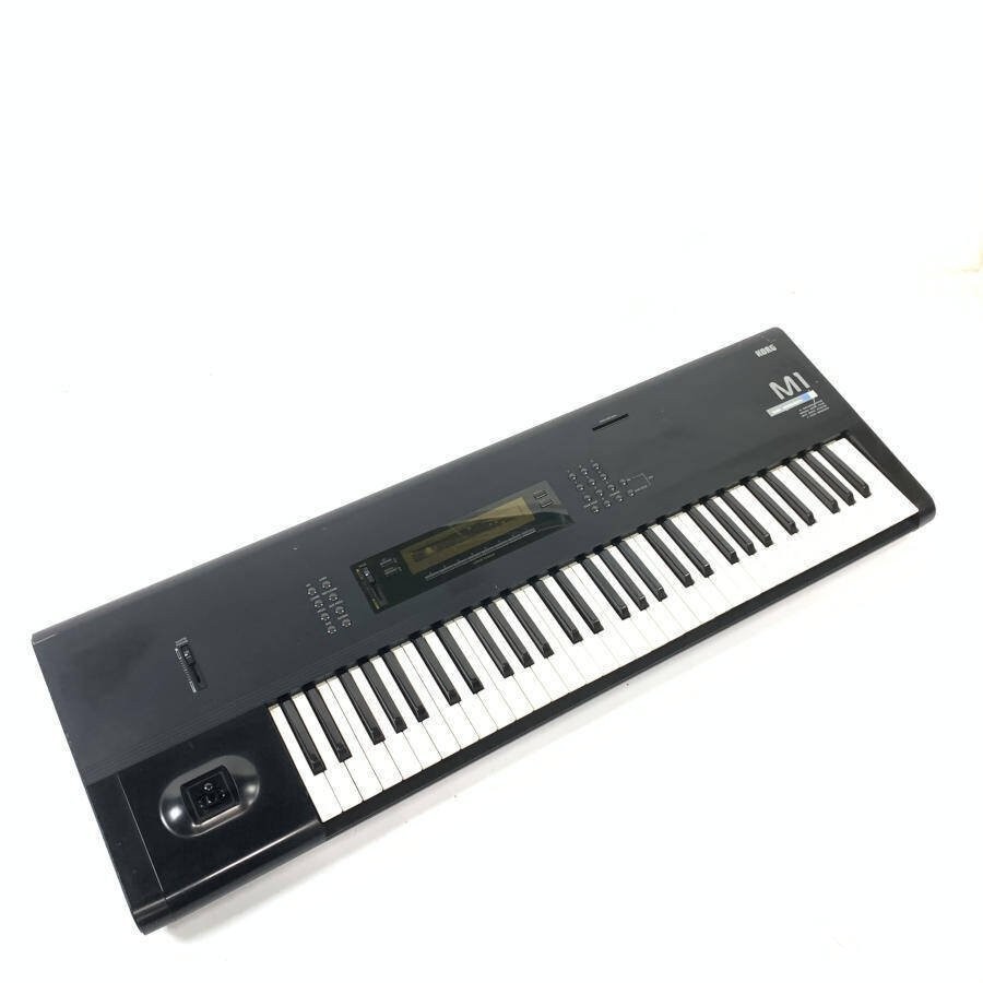 KORG M1 61-KEYS KEYBOARD MUSIC WORKSTATION DIGITAL SYNTHESIZER AC100V Used
