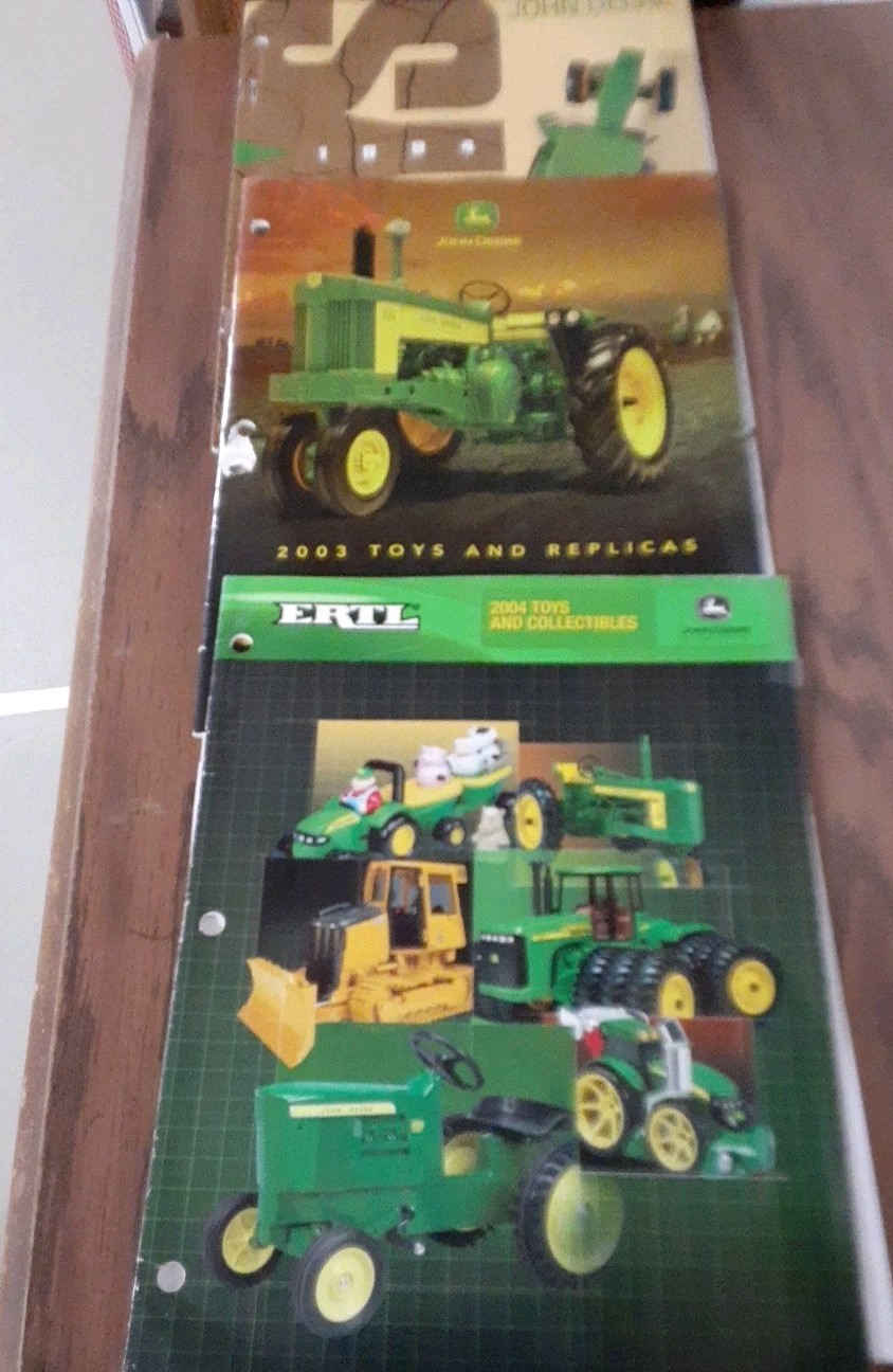 Ertl John Deere Toy Look Book 1994,2003,2004 Used 11"x8 1/2"