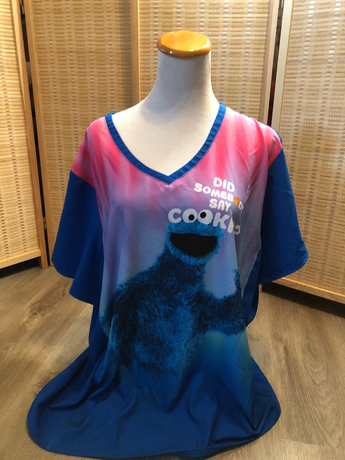 Sesame St Street Scrub Scrubs Top The Cookie Monster Did Somebody say 2XL (H574