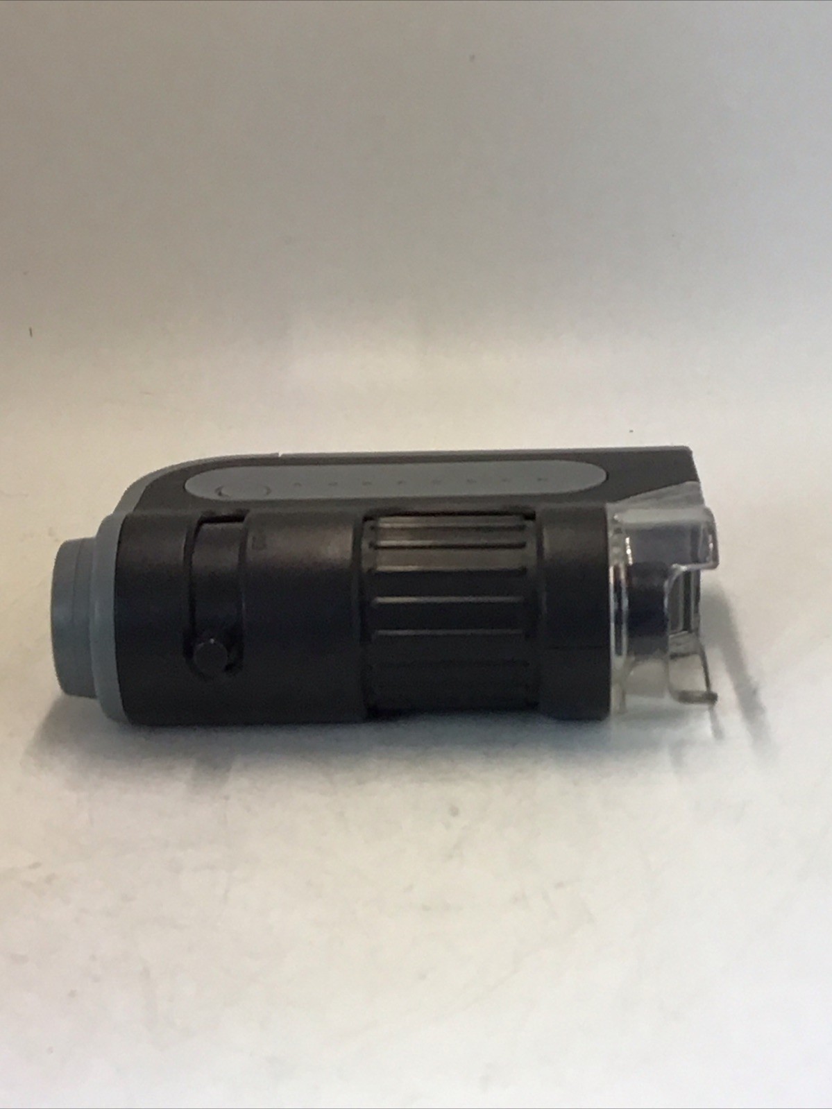 Carson MicroBrite Plus 60x-120x LED Lighted Pocket Microscope MM-300 Pre-Owned
