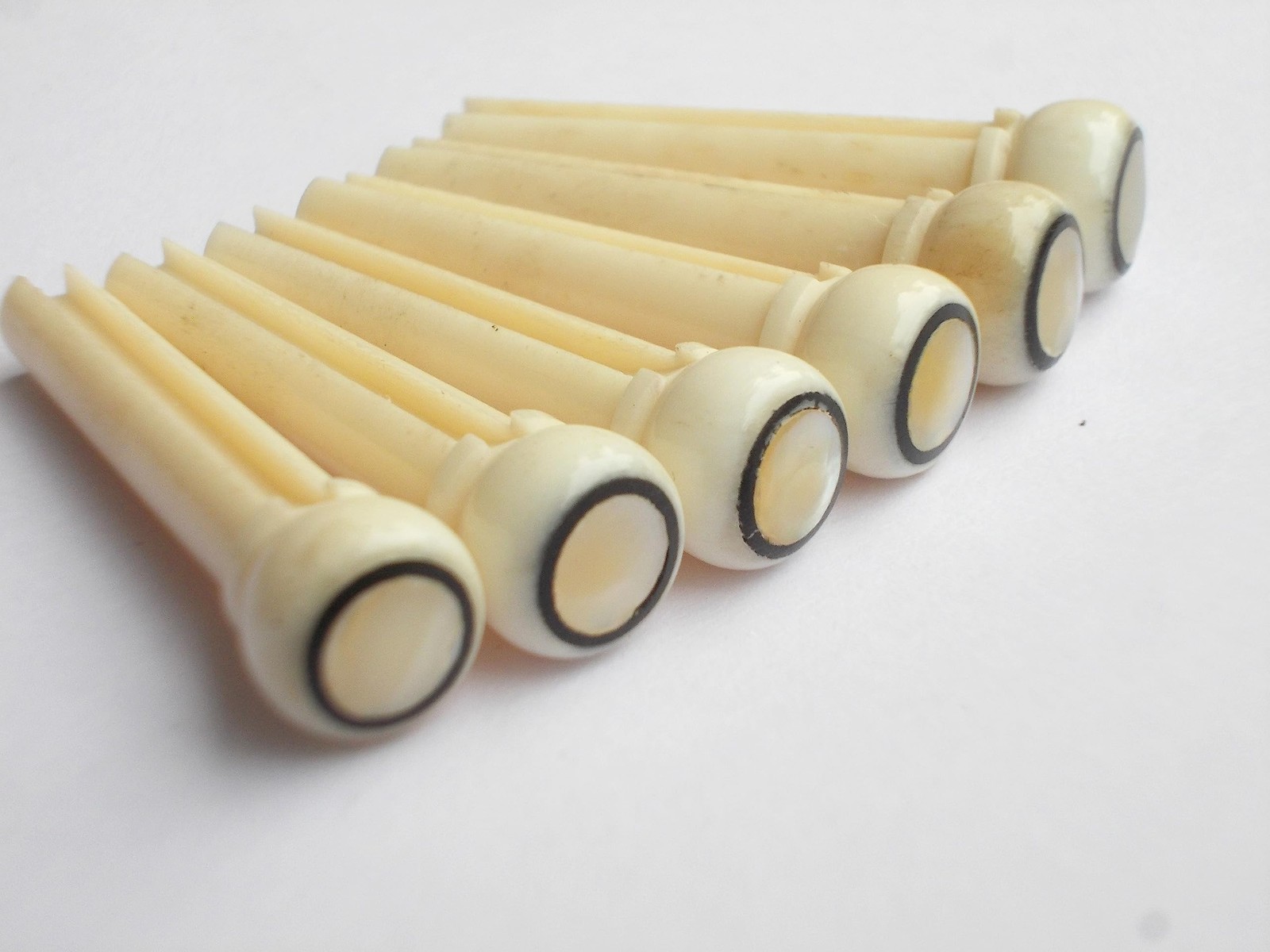 Acoustic Guitar Bridge Pins Real Bone 6 pcs 1 set High Quality
