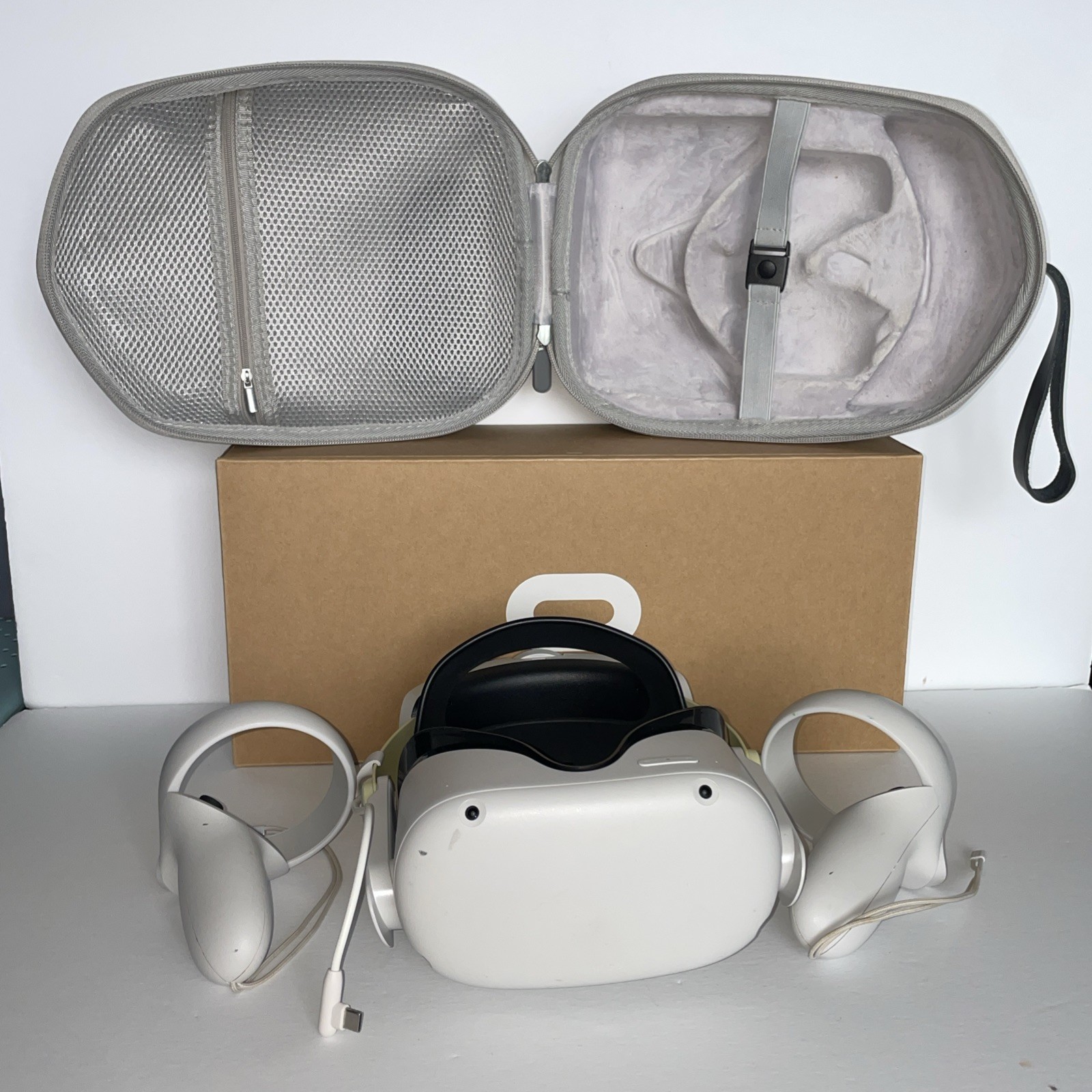Meta Oculus Quest 2 64GB VR Headset W/ Controllers & Elite Strap , Used