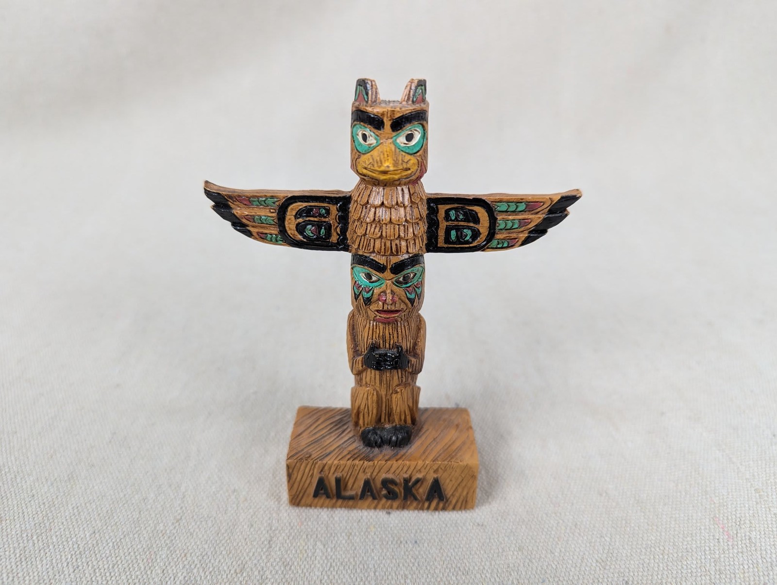Vintage Alaska Souvenir Totem Pole Figurine Resin Hand Painted 4 Inch Tall Good