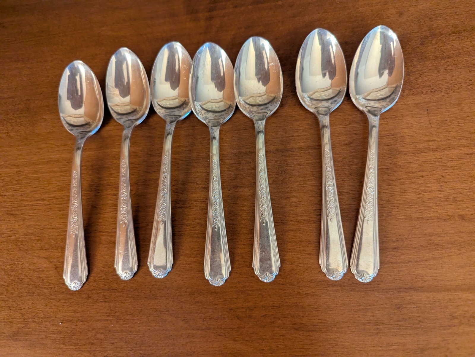 7-VINTAGE INTERNATIONAL SILVER SILVERPLATE JEWEL 1938 TEASPOONS 6"