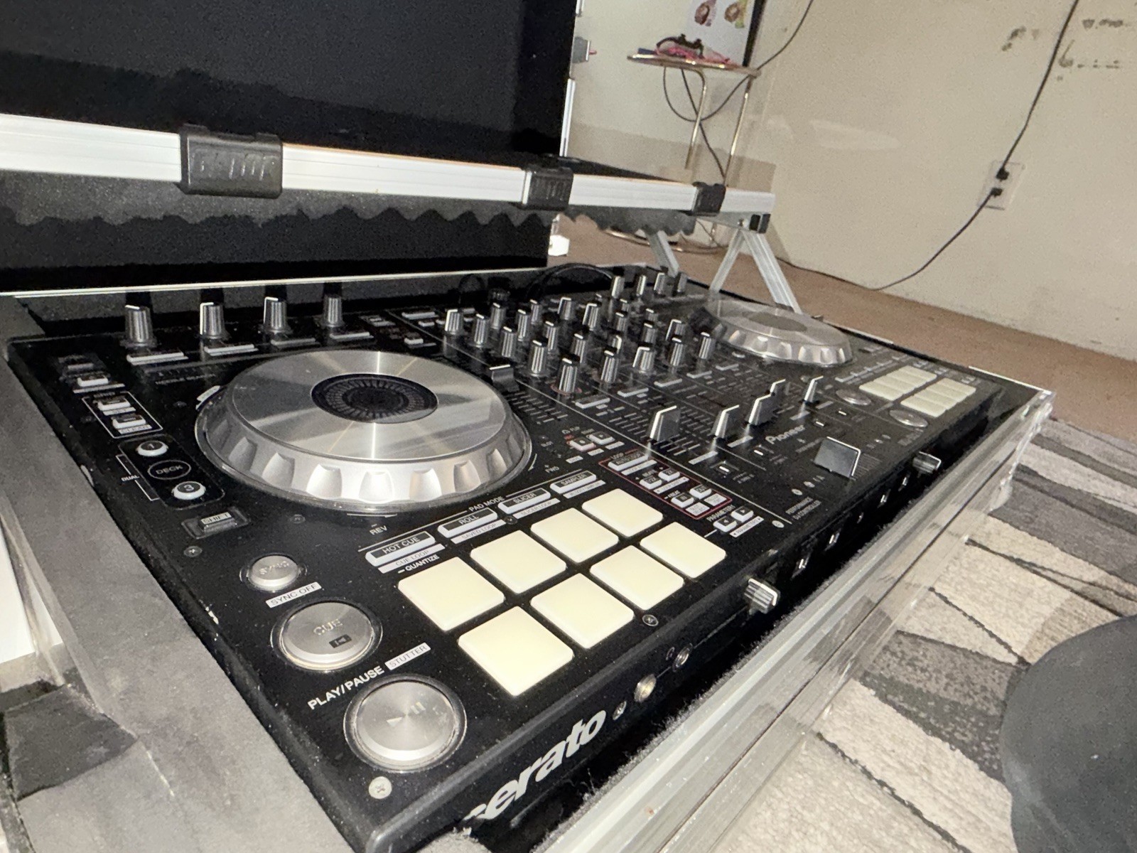 Pioneer DJ DDJ-SX2 Double Deck Controller With Gator Travel Road Case