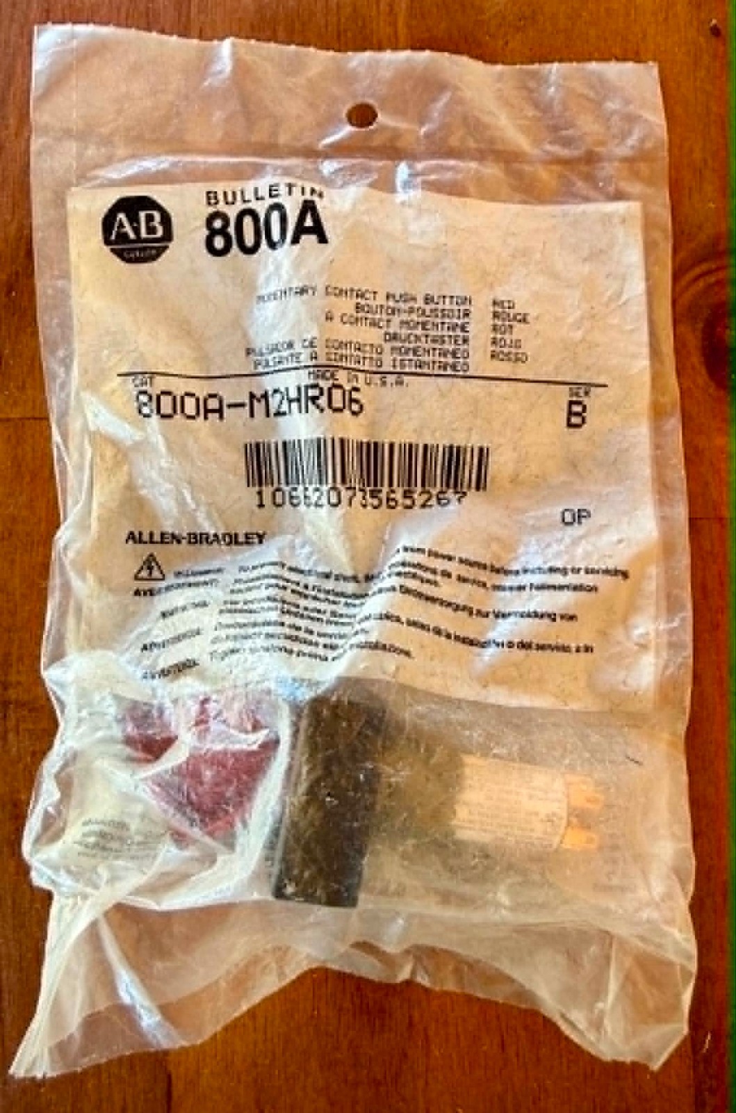 NEW IN BAG ALLEN BRADLEY RED PUSH BUTTON 800A-M2HR06