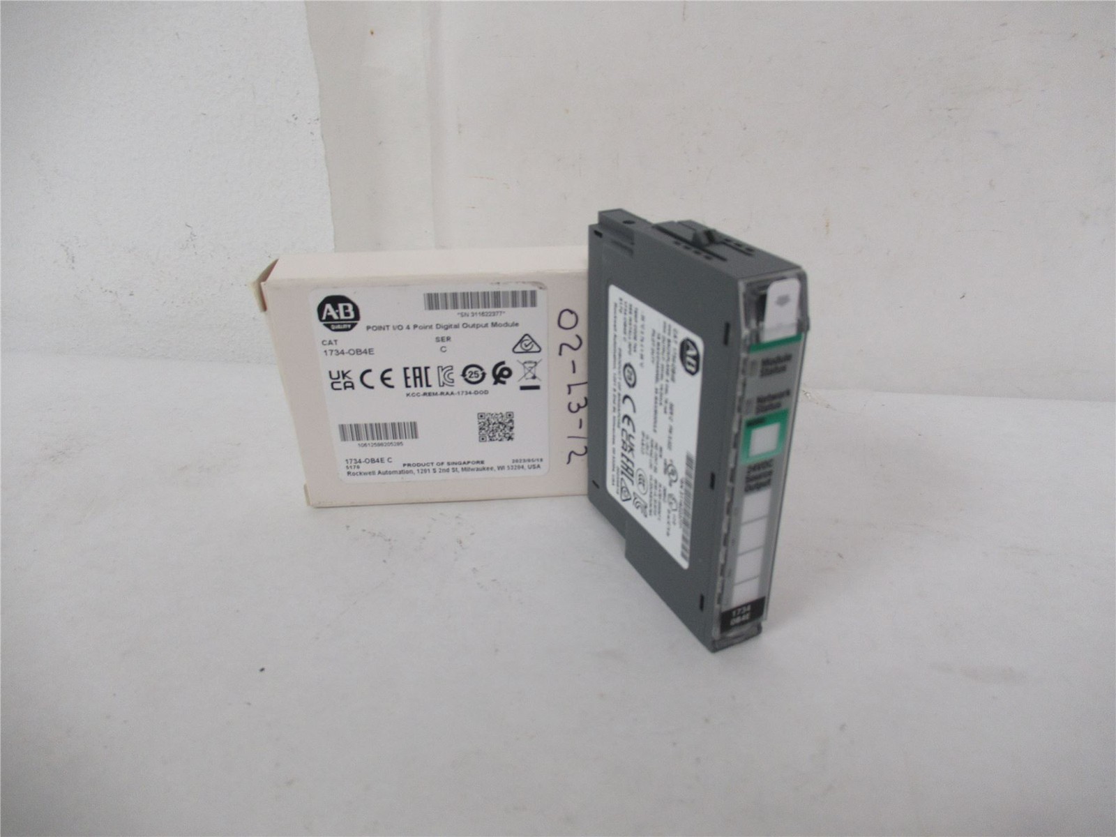 250008 New In Box; Allen-Bradley 1734-OB4E Output Module 4 Point 24 VDC