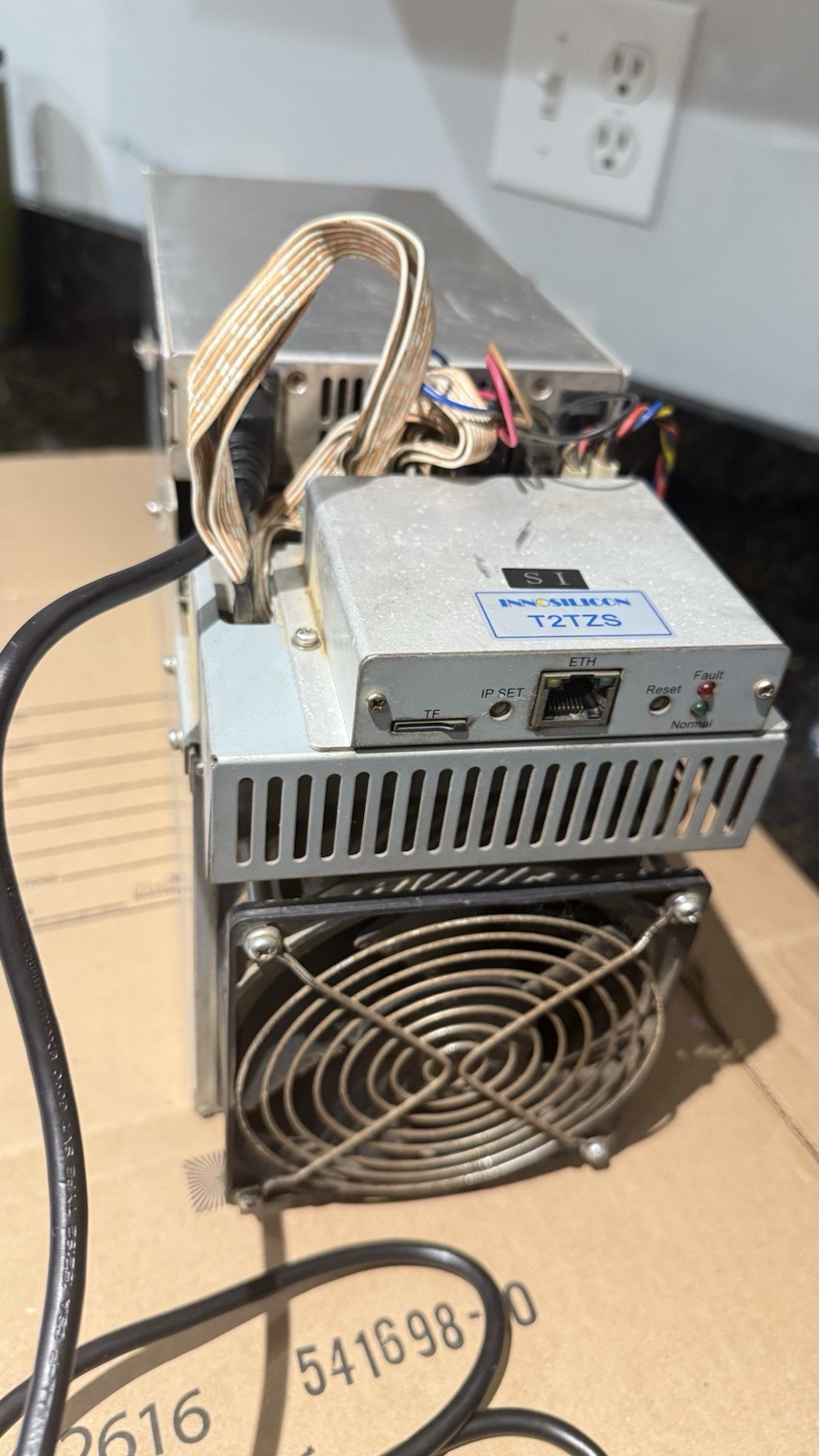 Innosilicon T2Tzs 30TH ASIC Miner – Powers On – Untested