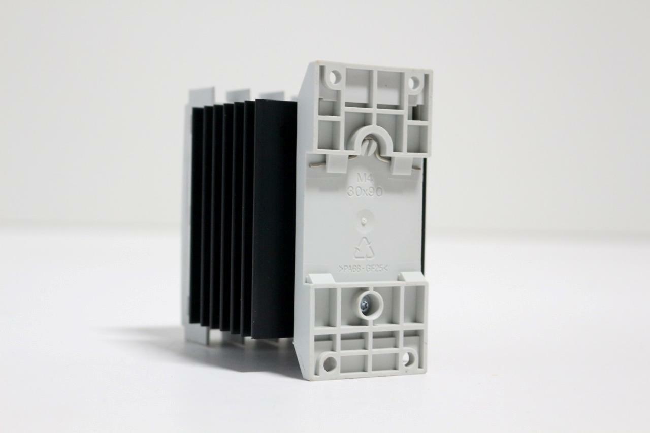 Siemens 3RF2420-1AB45 Solid State Relay