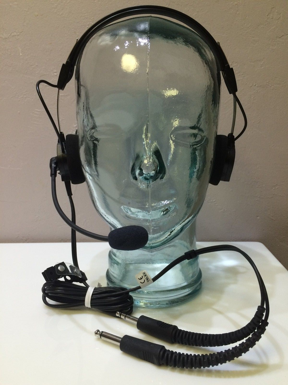 BNIB, TELEX AIRMAN 750 HEADSET for Boeing or G/A, 64300-200  w/WARRANTY & 8130