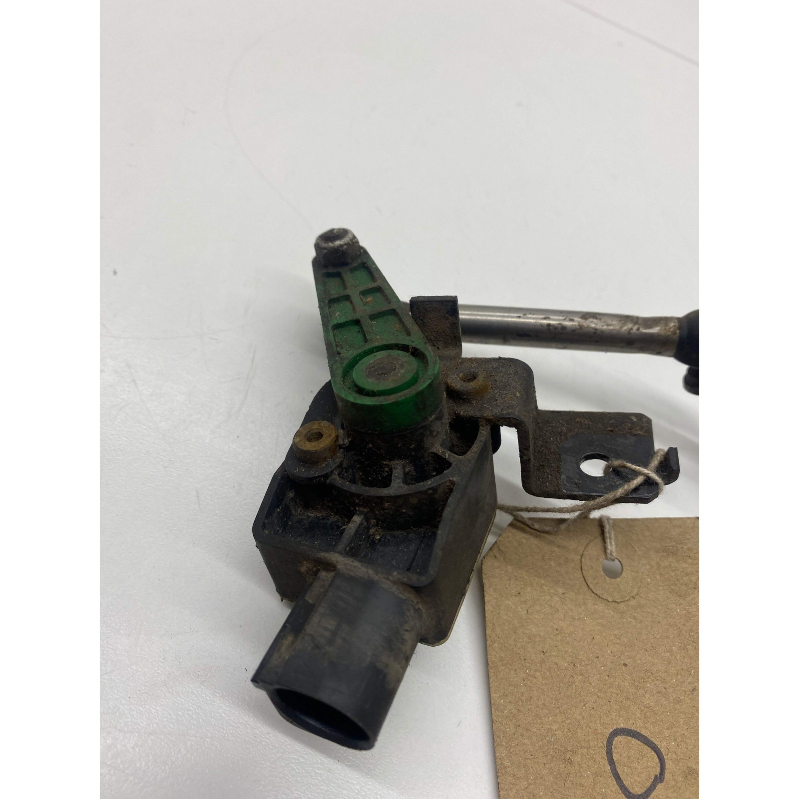 Audi S3 headlight level sensor front right 8P 2009
