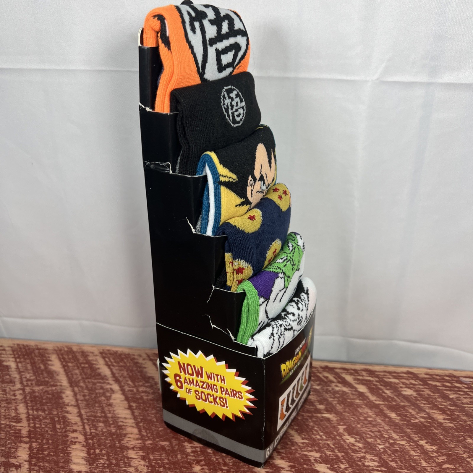 Men's Socks Dragon Ball Z The Movie 6 Pair Casual Crew Size 8-12 New in Package