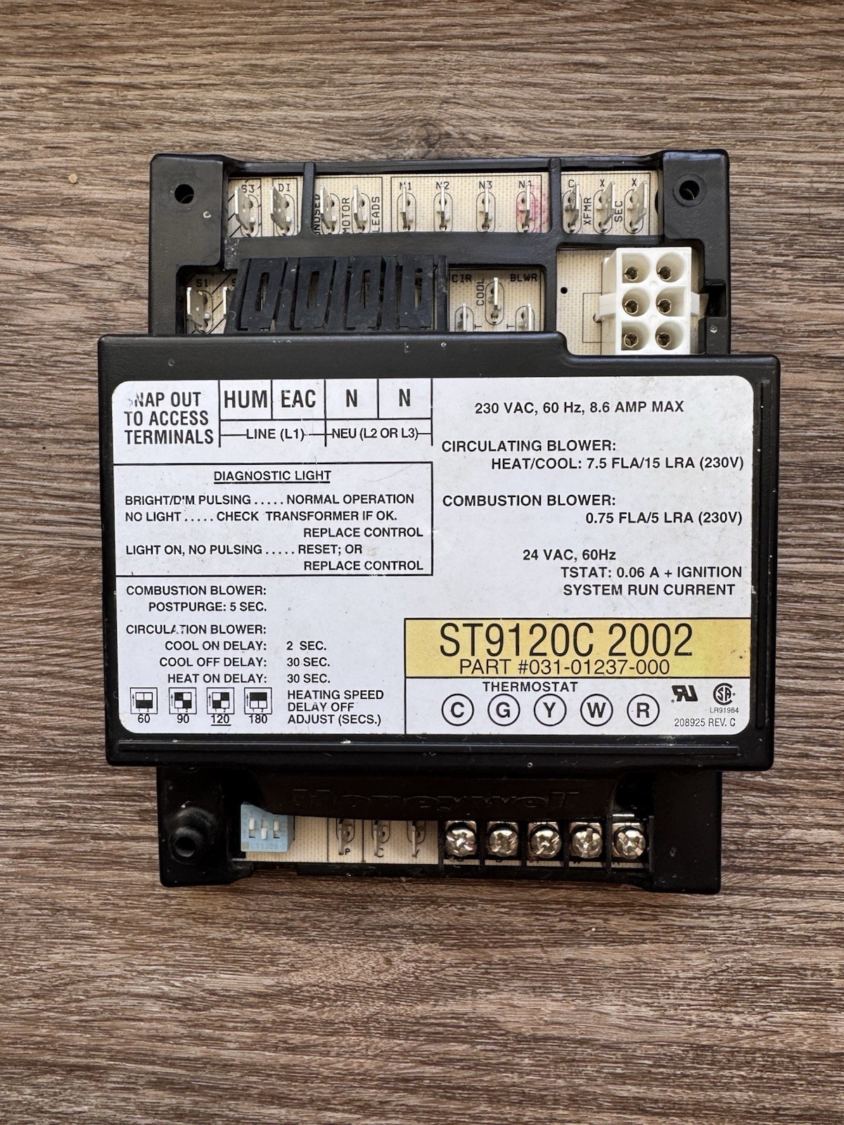 Furnace Control Board ST9120C 2002