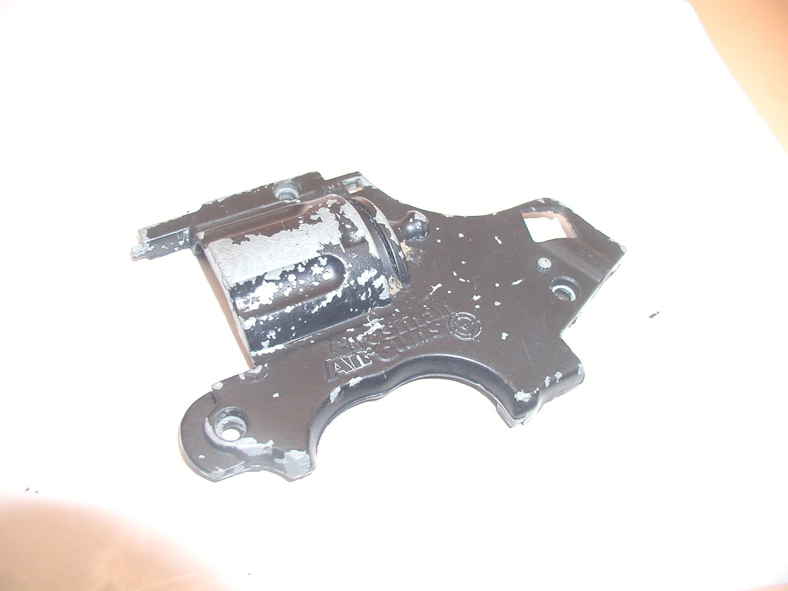 Crosman 357 - Side Plate