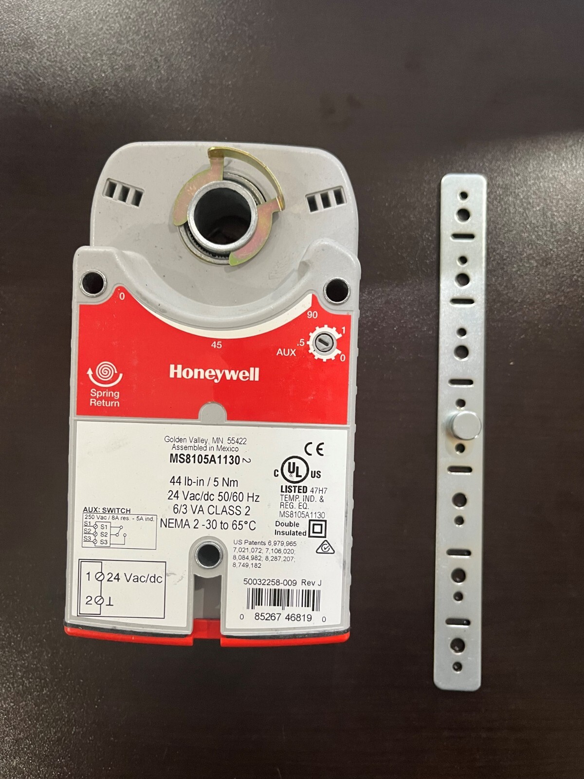 Honeywell MS8105A1130 - Two Position Spring Return Damper Actuator 44lb in
