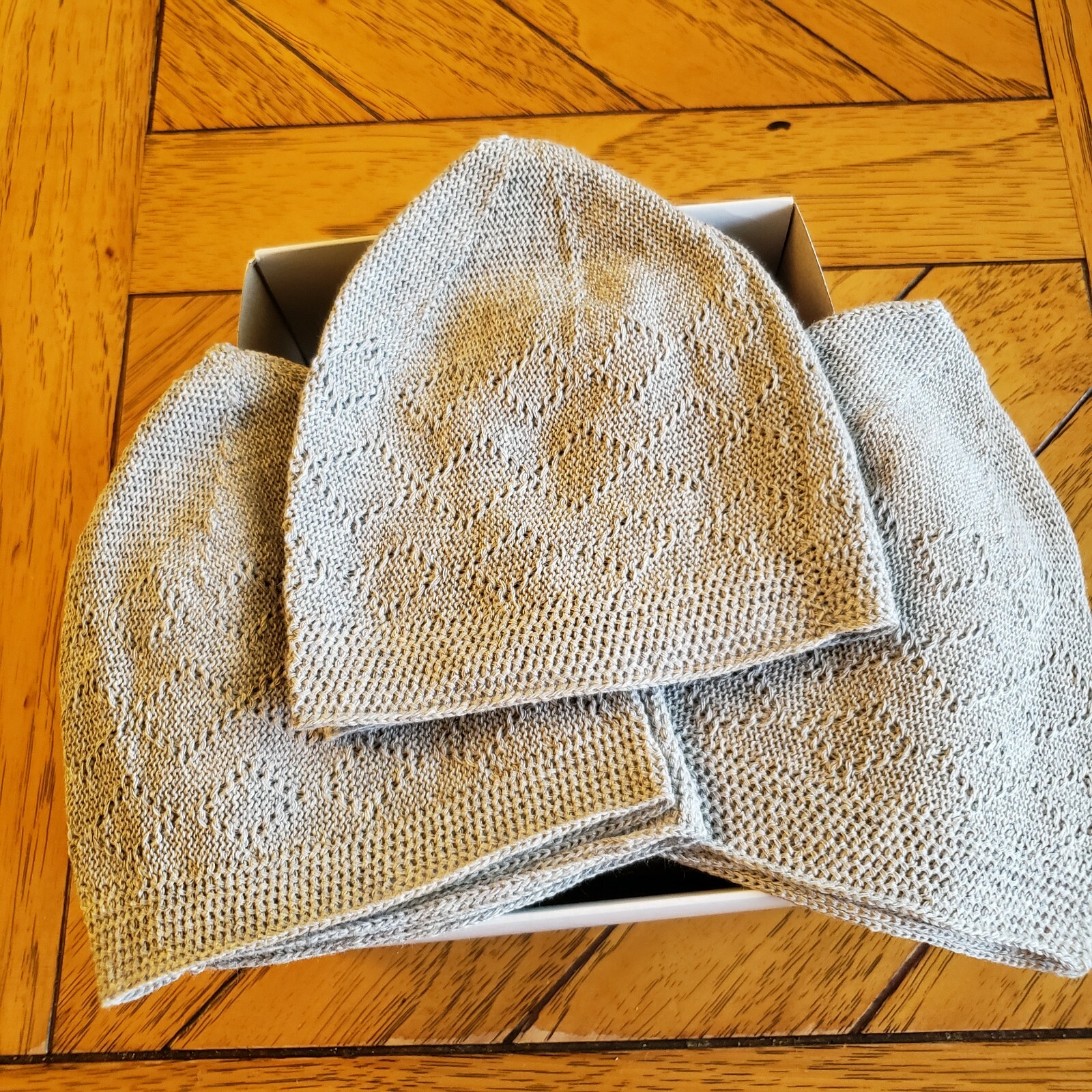 Islamic Kufis Prayer Cap,Kufi, Kufis- Mens Muslim Hat)(BUY 2 GET ! FREE)